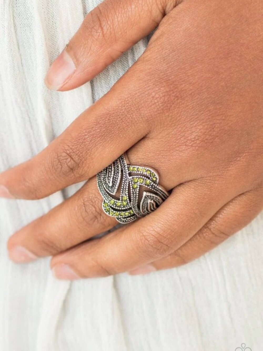Paparazzi Jewelry Accessories - Fire and Ice - Green Ring - Vintage